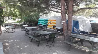 ROBİNSON BEACH RESTORANT CAMP