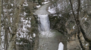 Samsun Gölalan Şelalesi