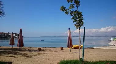 Bayramoğlu Ada Plaj Ve Dinlenme Tesisi