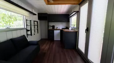 Neo Kamp Walnut