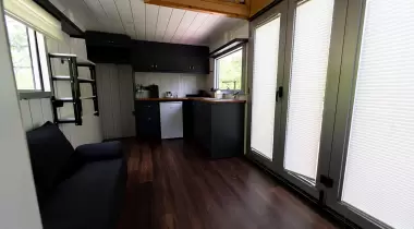 Neo Kamp Walnut