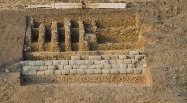 Yılanlı Tepe Tümülüsü