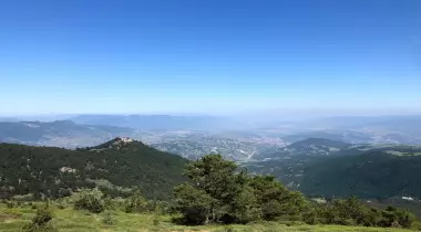 Gındıra Gölü Kamp Alanı