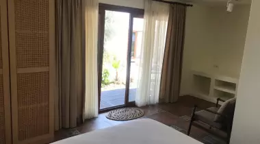 Assos Tuluum Otel beach