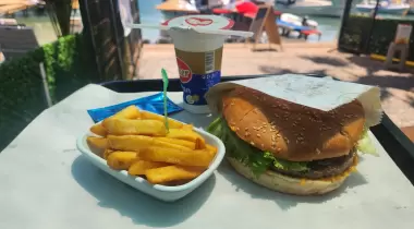 Akbük Palmiye Beach Cafe & Camping