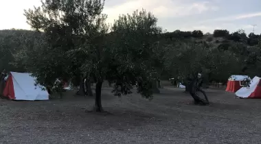 EFE BEACH & CAMPİNG