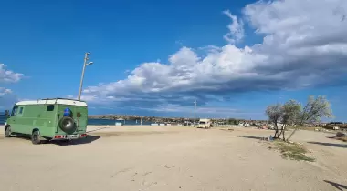Mavi Saroz Beach