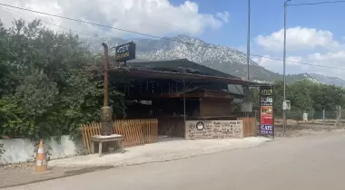 Aden Camping & Cafe