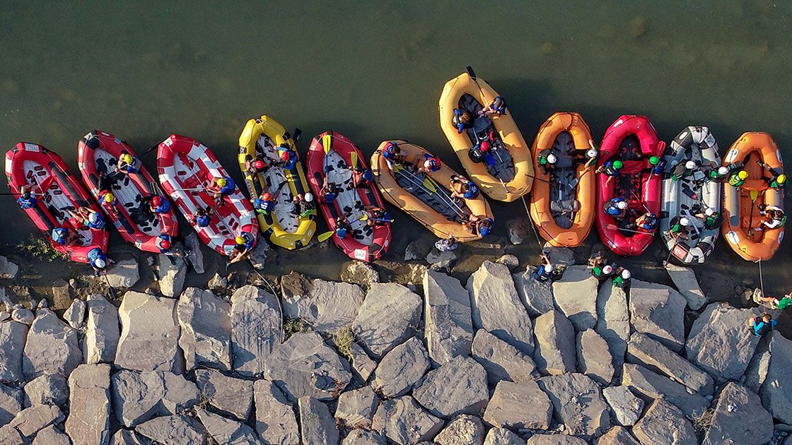 Munzur'un Raftingci Kızları Başarıdan Başarıya Koşuyor 