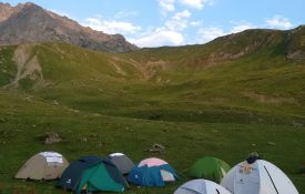  ARTVİN YAYLALARINDA KAMP VE KARÇAL DAĞI (3428 m.) ZİRVE